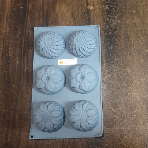 100 g (3) varient Flower Shape Soap Mold - 6 cavity